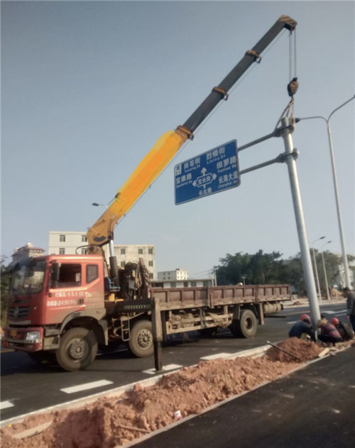 齐河县设备吊装租赁吊车要用多大吊车