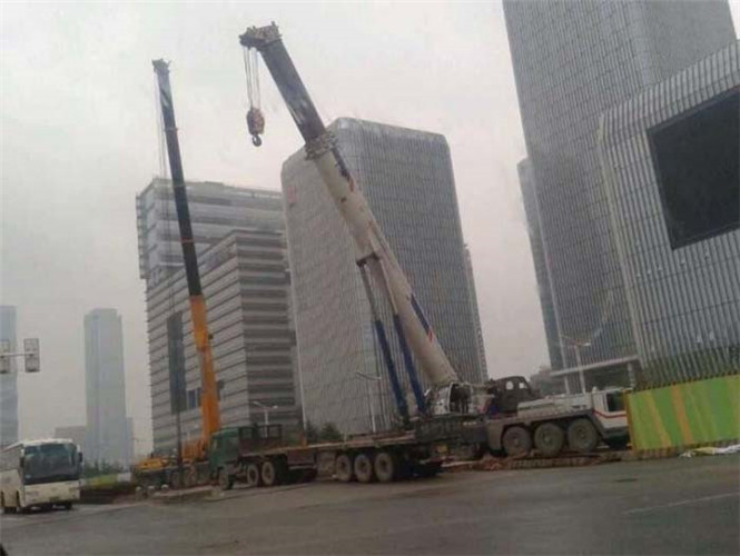 齐河县25吨吊车能吊多重设备？