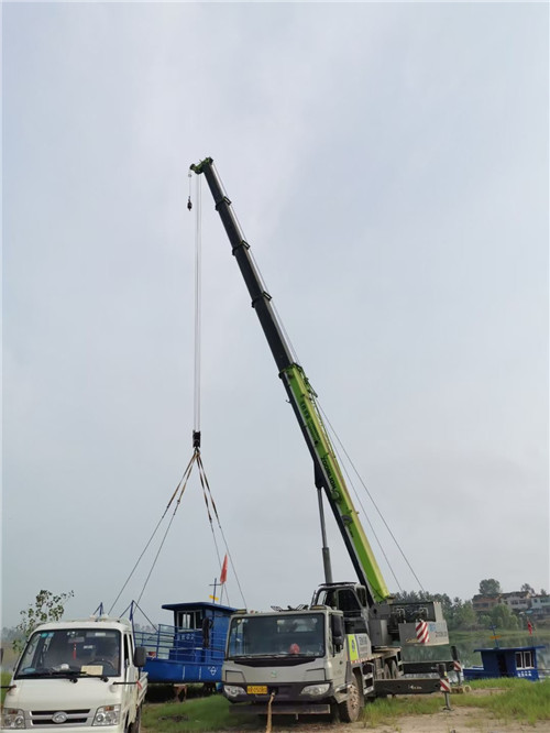 齐河县桥梁建设吊装案例